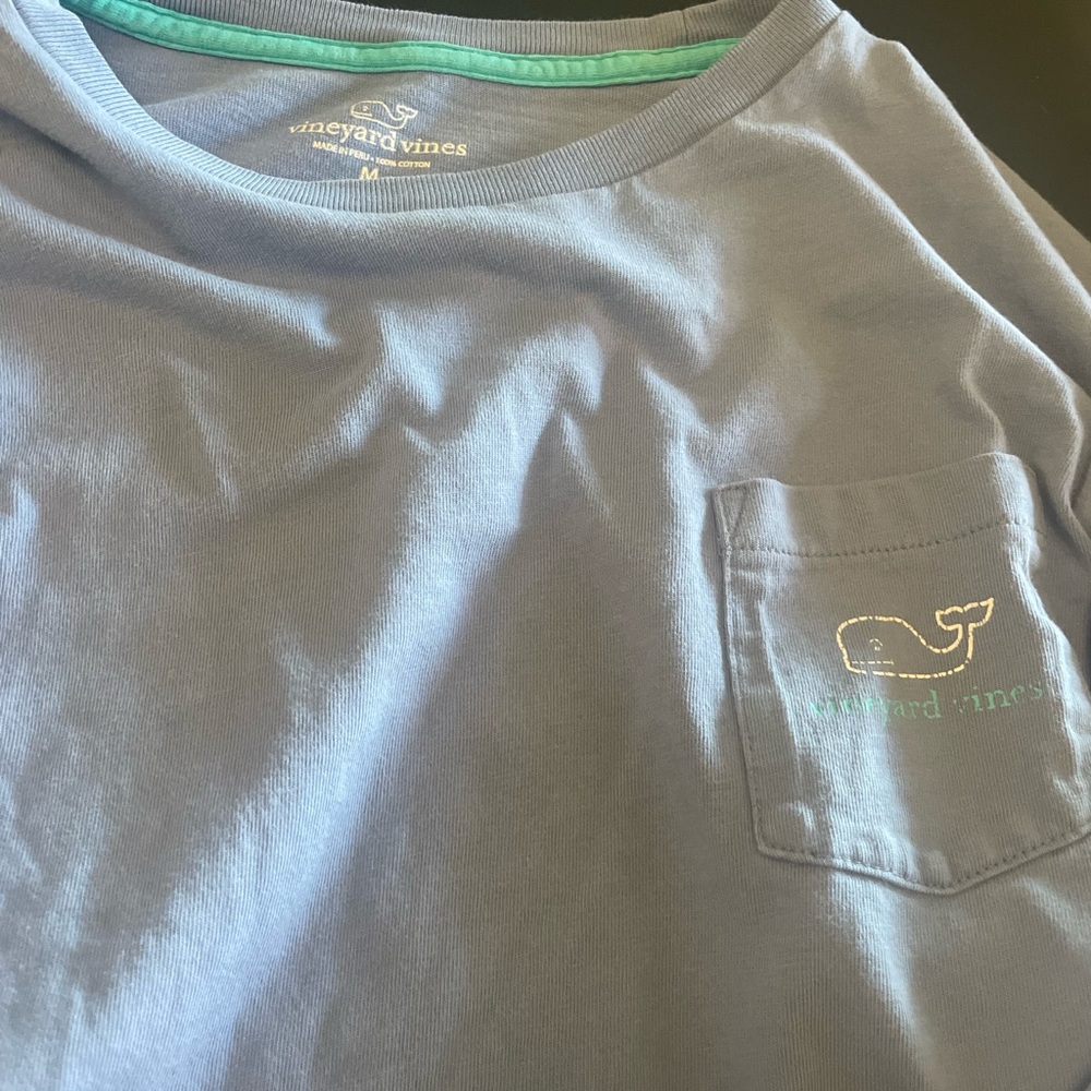 Vineyard vines long sleeve tees